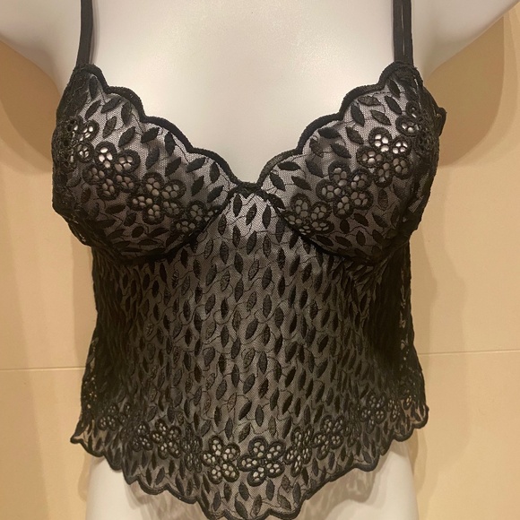 On Gossamer Black Cami with Detailed Stitching Size Small - Picture 1 of 4